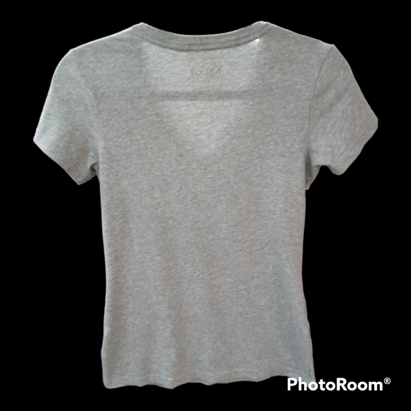 Women's Dri-Fit Nike Tee - Picture 4 of 4